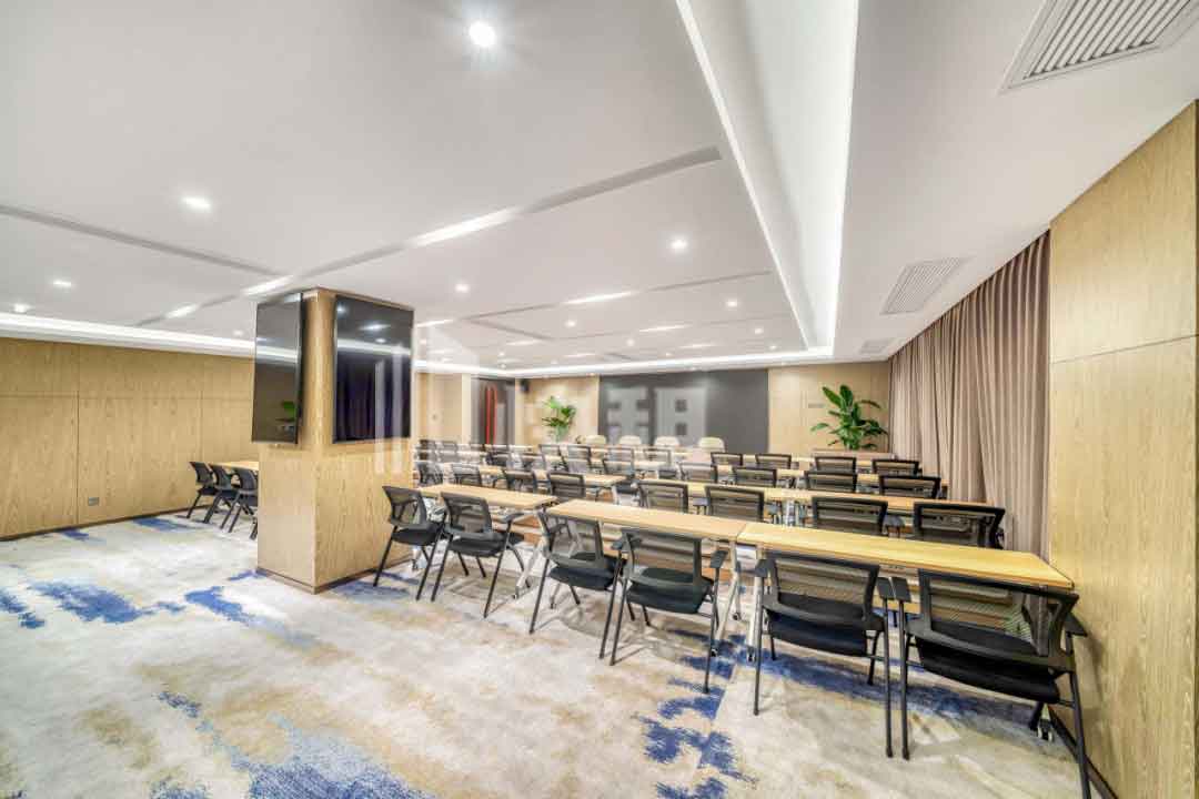 鄂尔多斯艾力大厦会议室