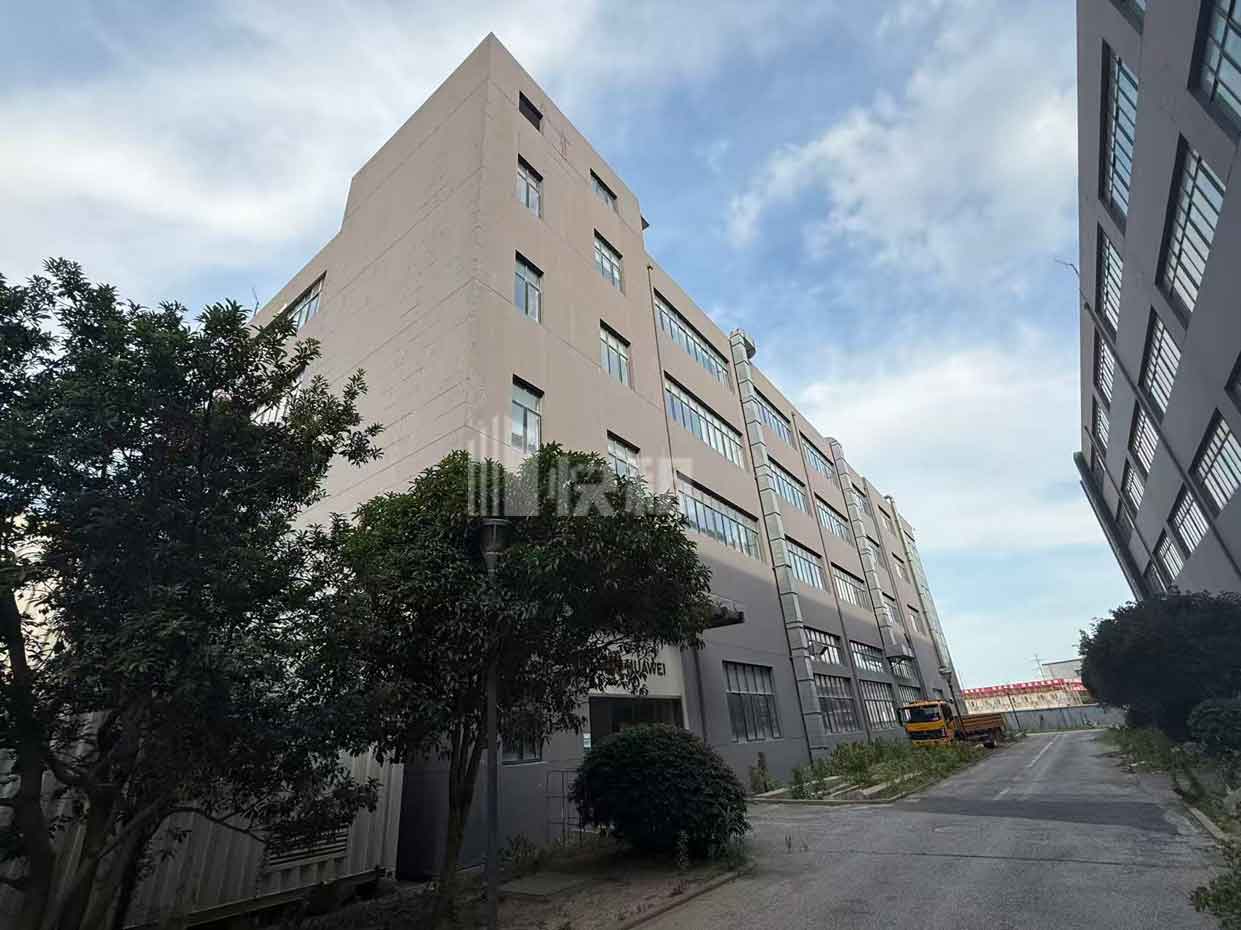 金桥曼卡科技园办公楼外观