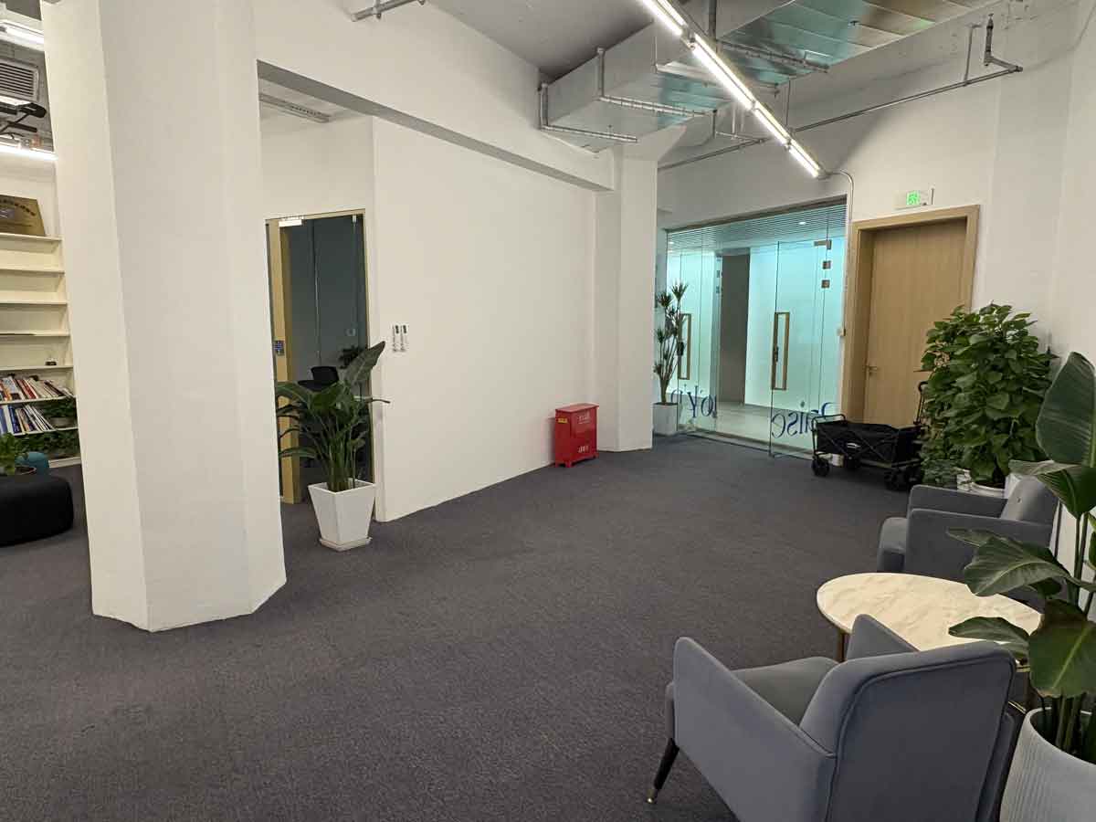 微信图片_2025-11-09_115122_403