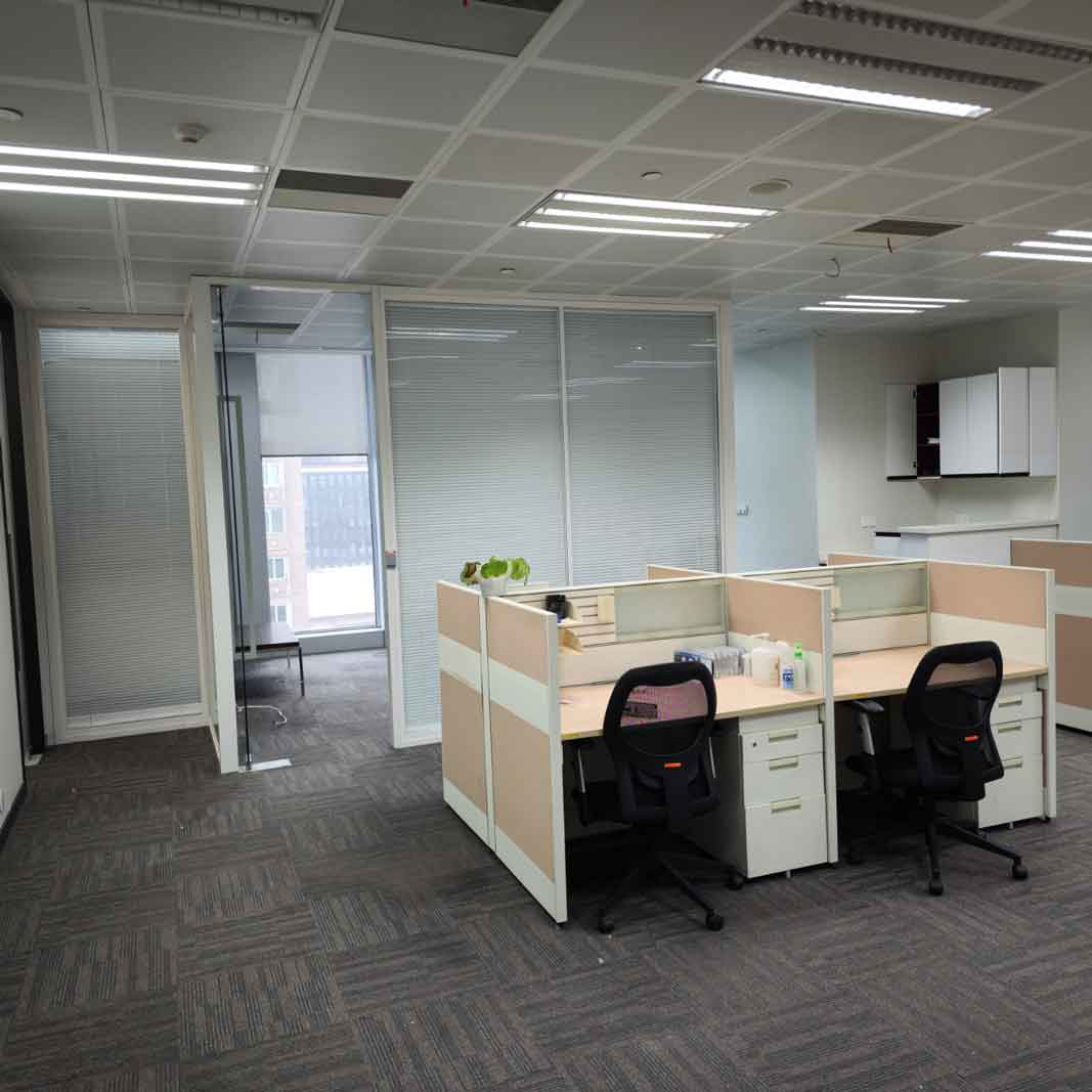 大华银行大厦213㎡