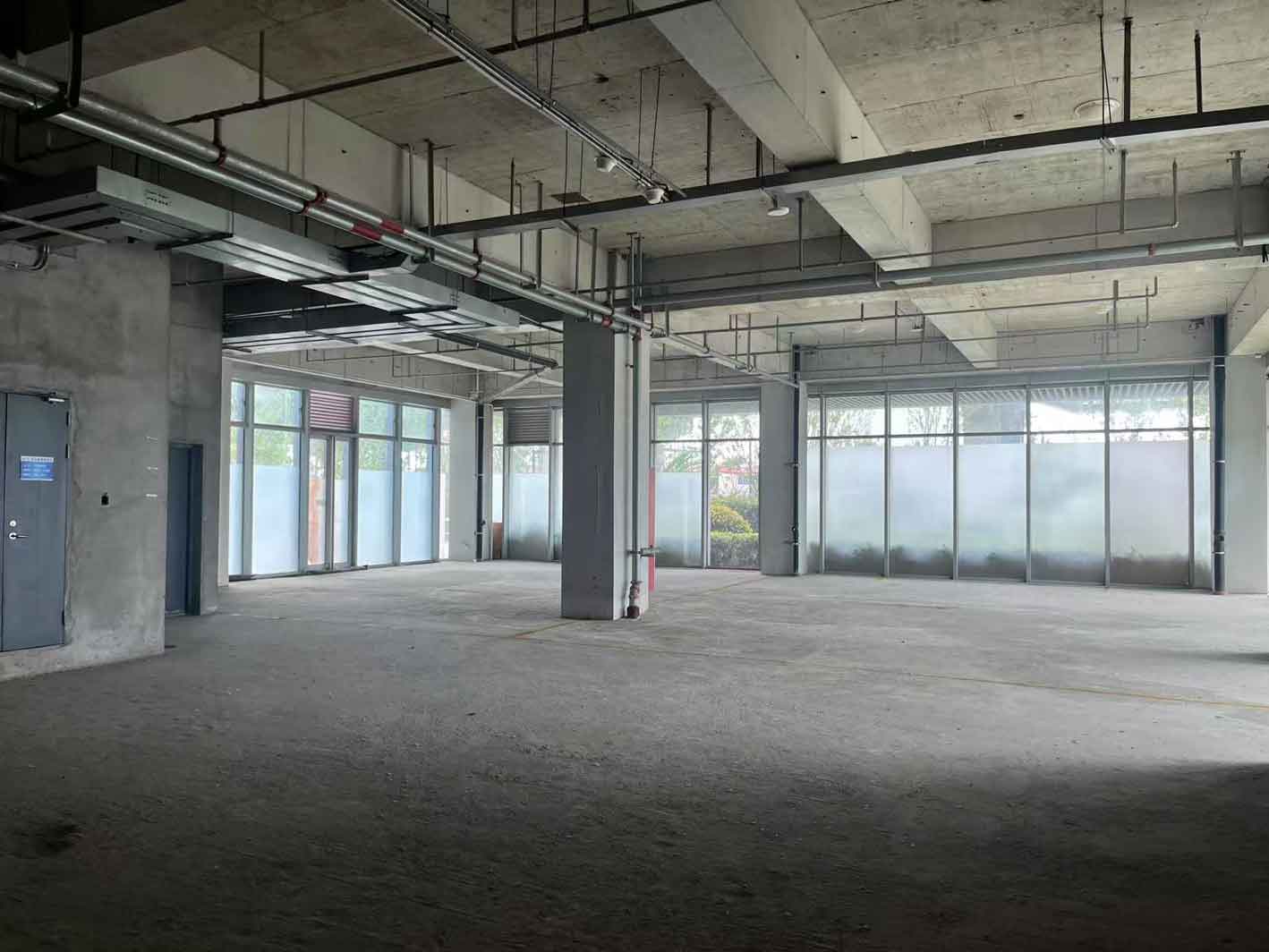 新奥广场484平办公室