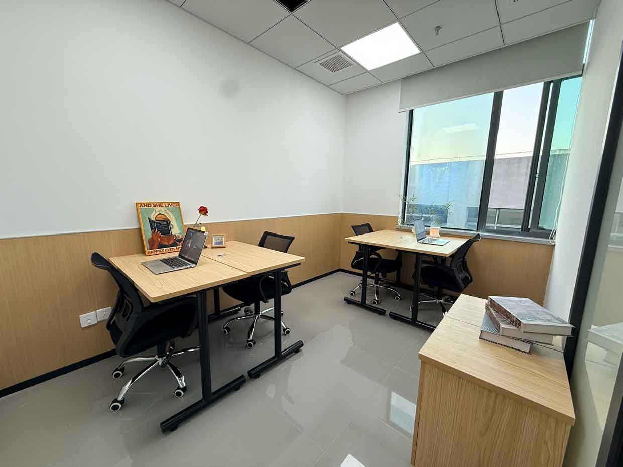 创富港(七莘路182花园)外侧4人间