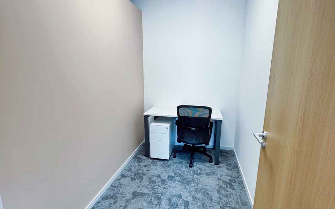 雷格斯(东方万国企业中心)