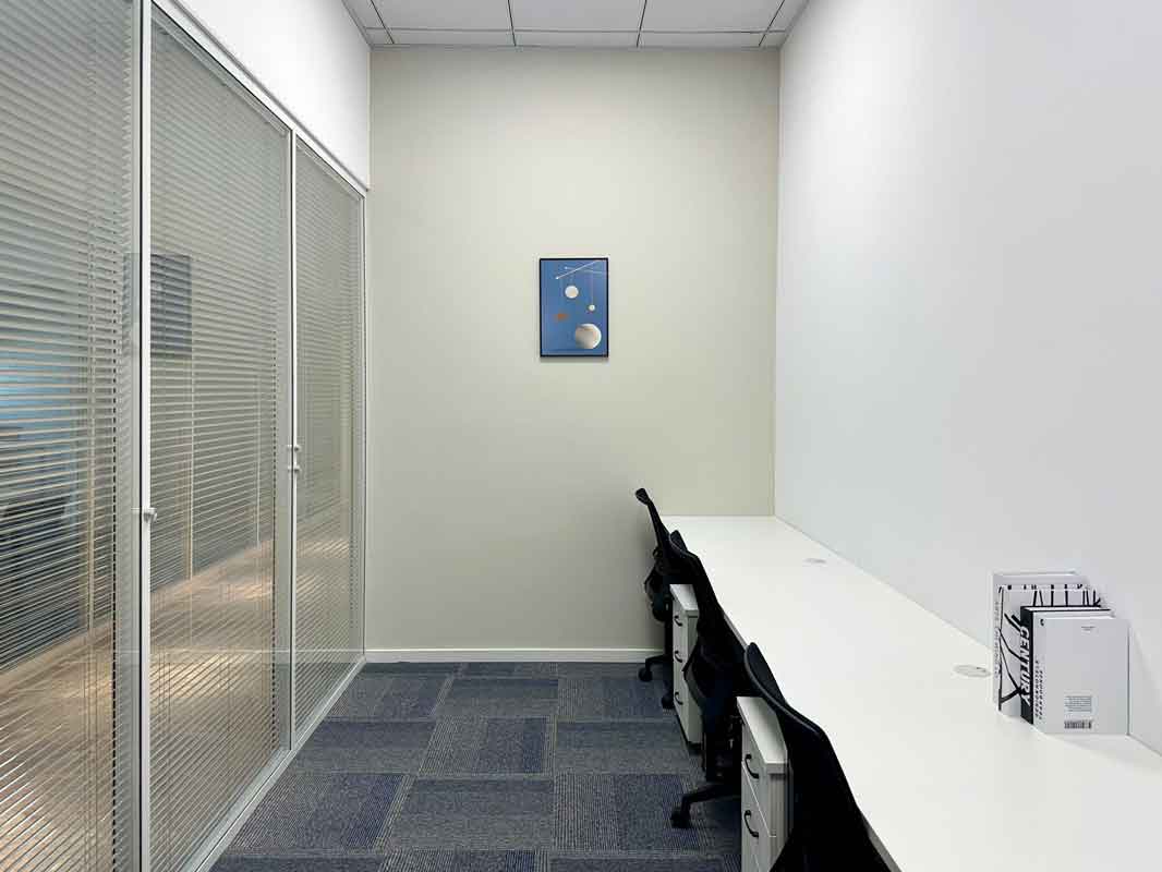  雷格斯HQ(128 Plaza 中心)