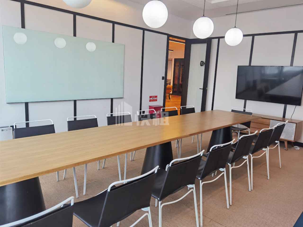 Base632(上海中心大厦)会议室