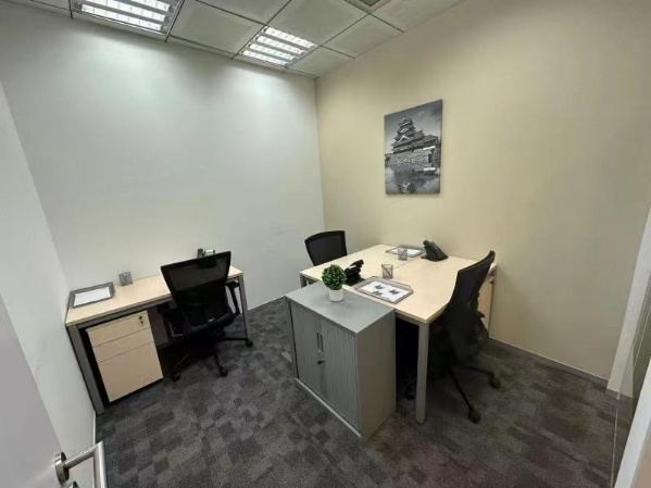 雷格斯(嘉地中心)3人间内侧