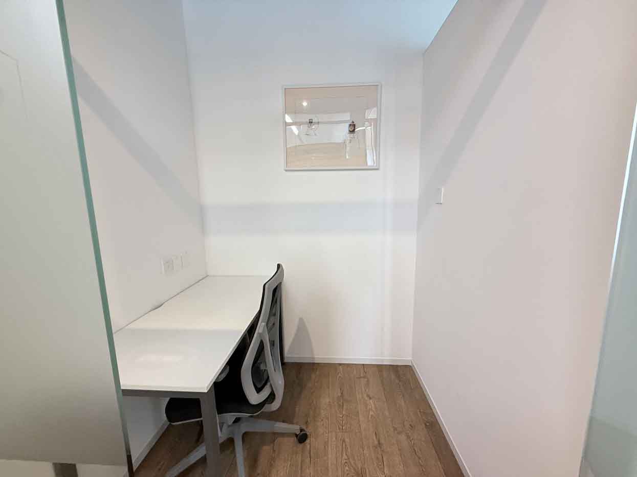 雷格斯(上海中心大厦)1人间共享办公室