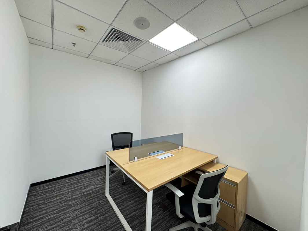 上海证券大厦350平办公室财务间