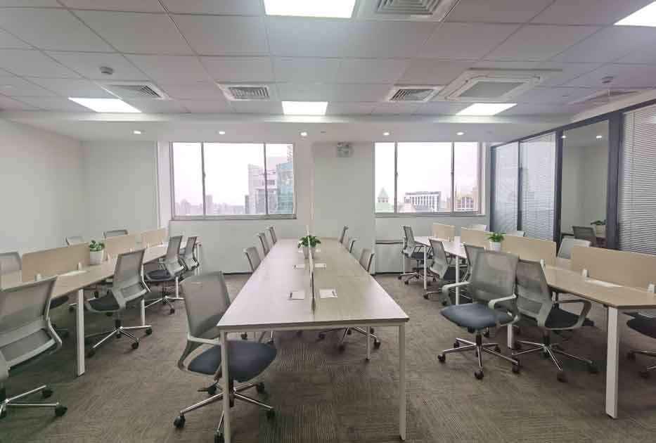 内外联大厦330 ㎡