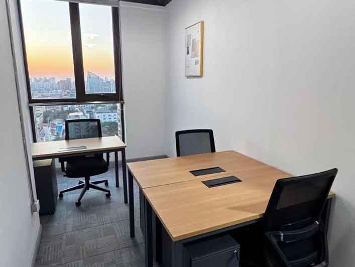 雷格斯HQ(中设广场)3人间外侧