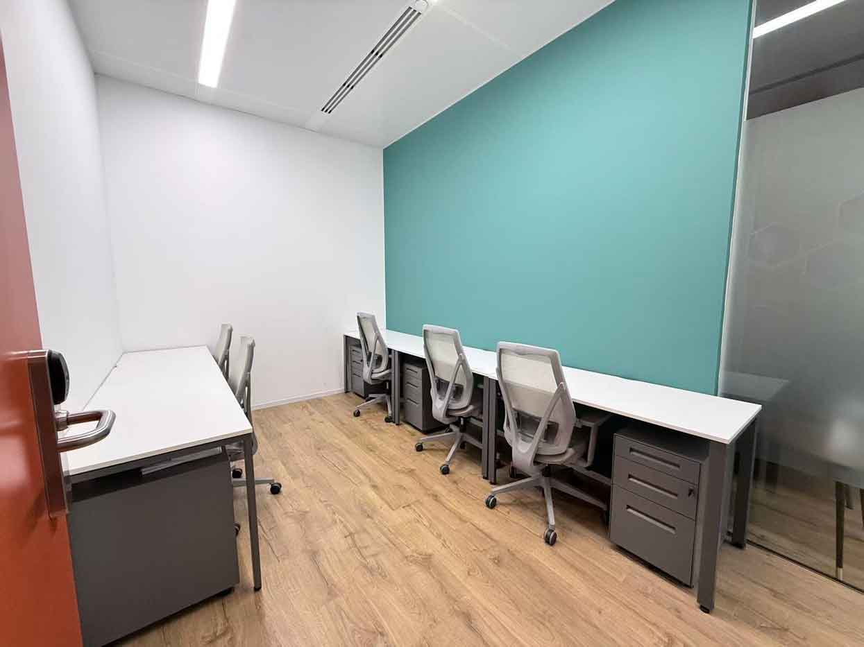 雷格斯(上海中心大厦)5人间共享办公室
