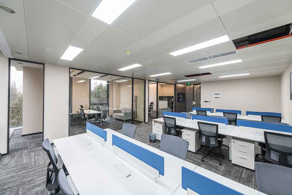 n_v26d45b58fd28547d091d93849ffcd8e0a