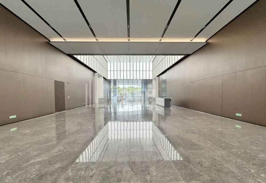 世纪财富广场大堂