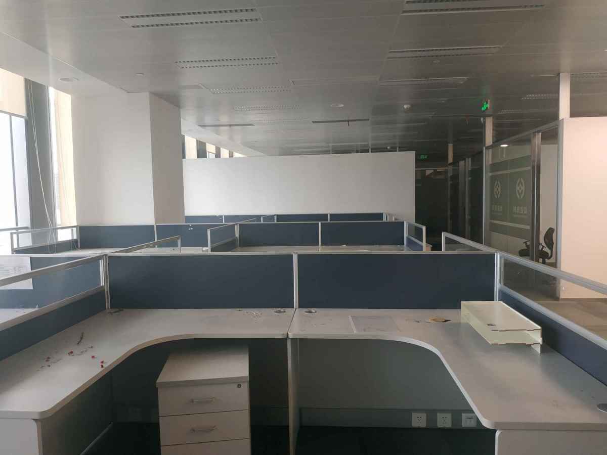 n_v2723f725de2da4b59b11e10cb5ede3d65