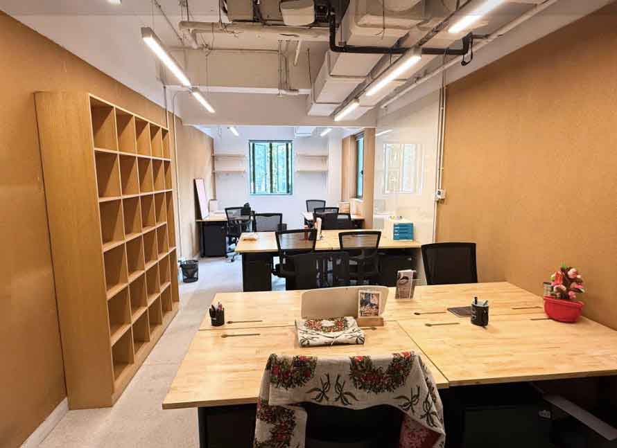 WeWork(湖南路328号)外侧12人间
