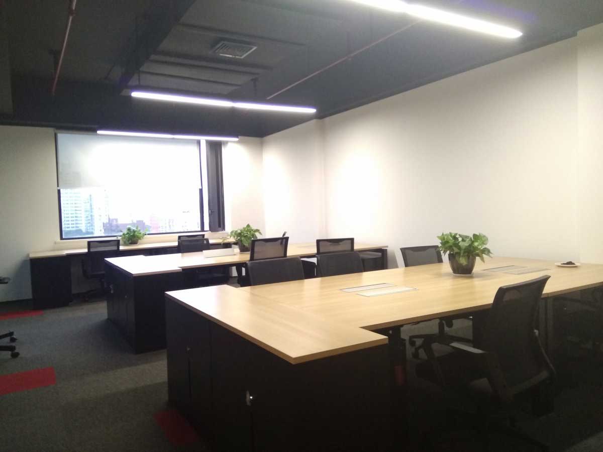 n_v2c9a13943361a48eda3f77789333a2b06