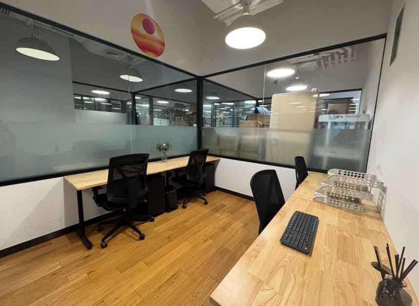 WeWork(光大安石中心)内侧4人间