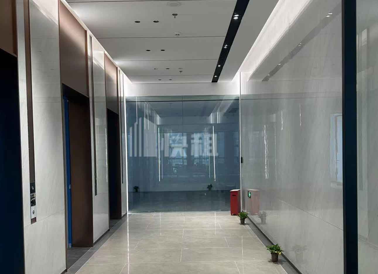成蹊大厦电梯间