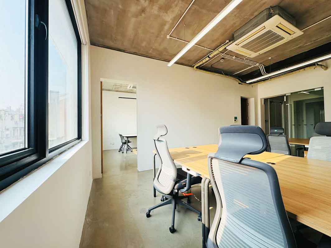 创邑计所13人间共享办公室