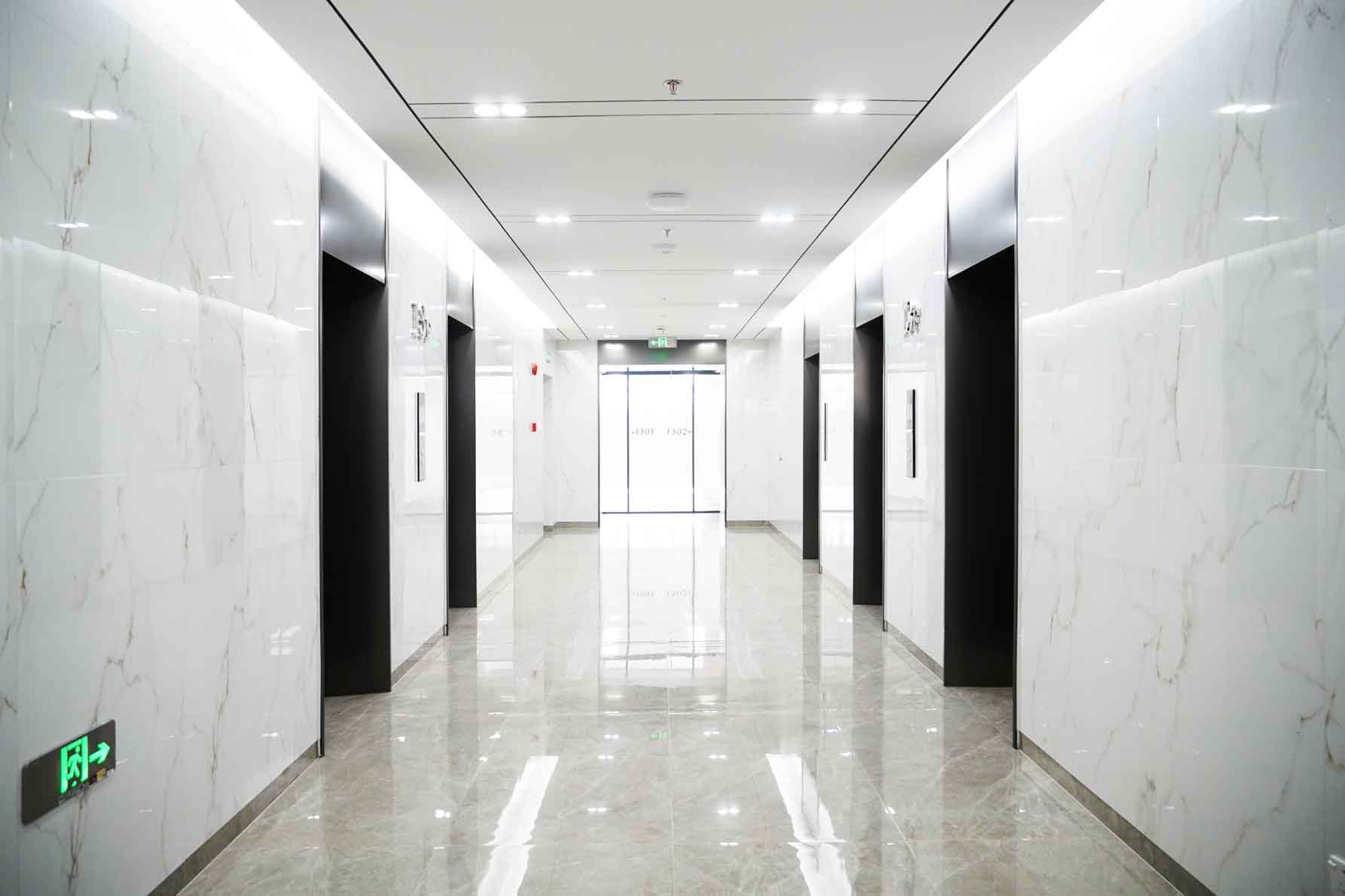 建汇大厦大厅电梯间
