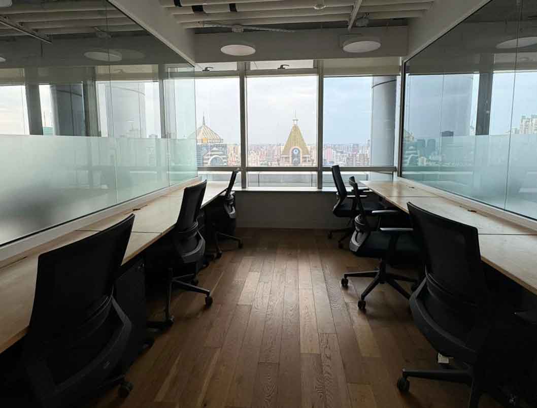 新梅联合广场外侧6人间共享办公室出租