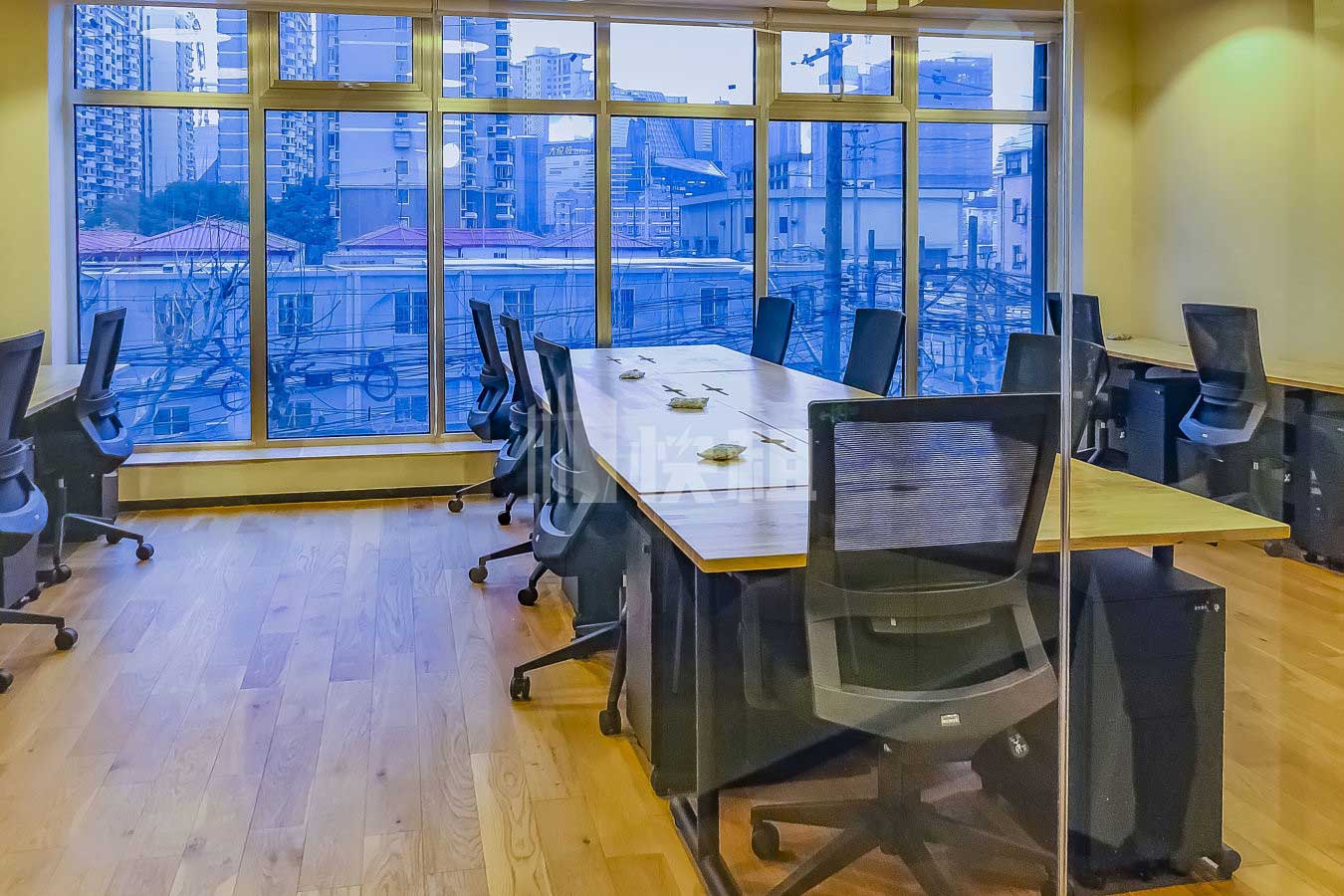 WeWork(新疆路518号) WeWork(新疆路518号)
