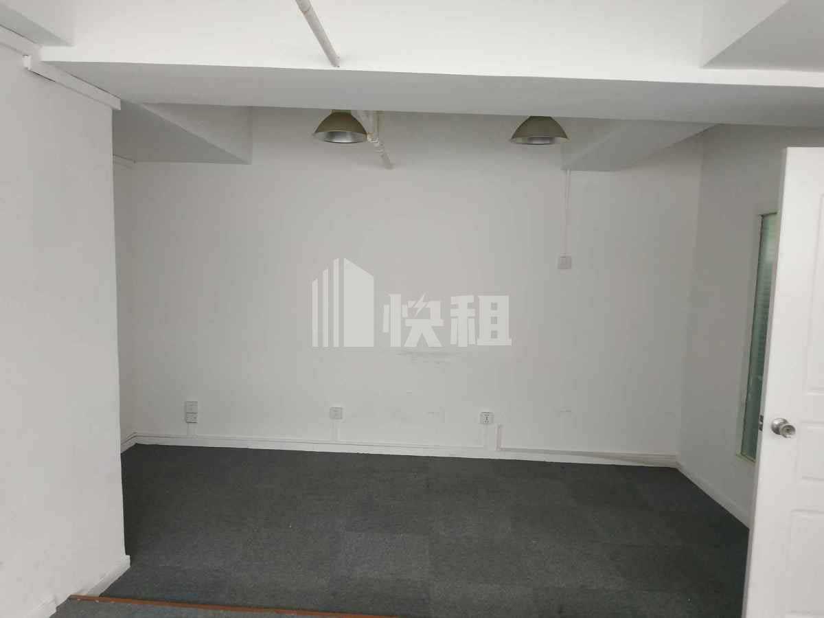 16652421267634_6341940eba603