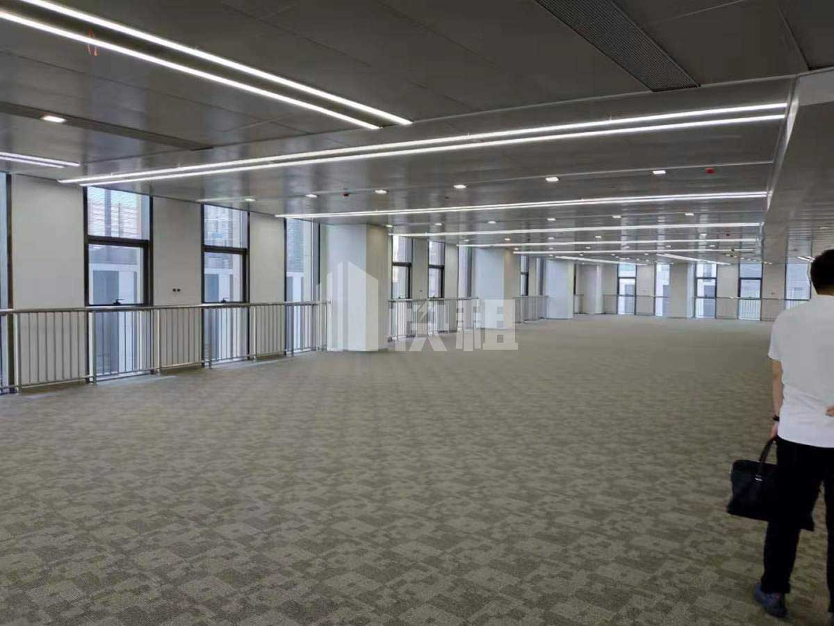 16652429793760_634197635bcec