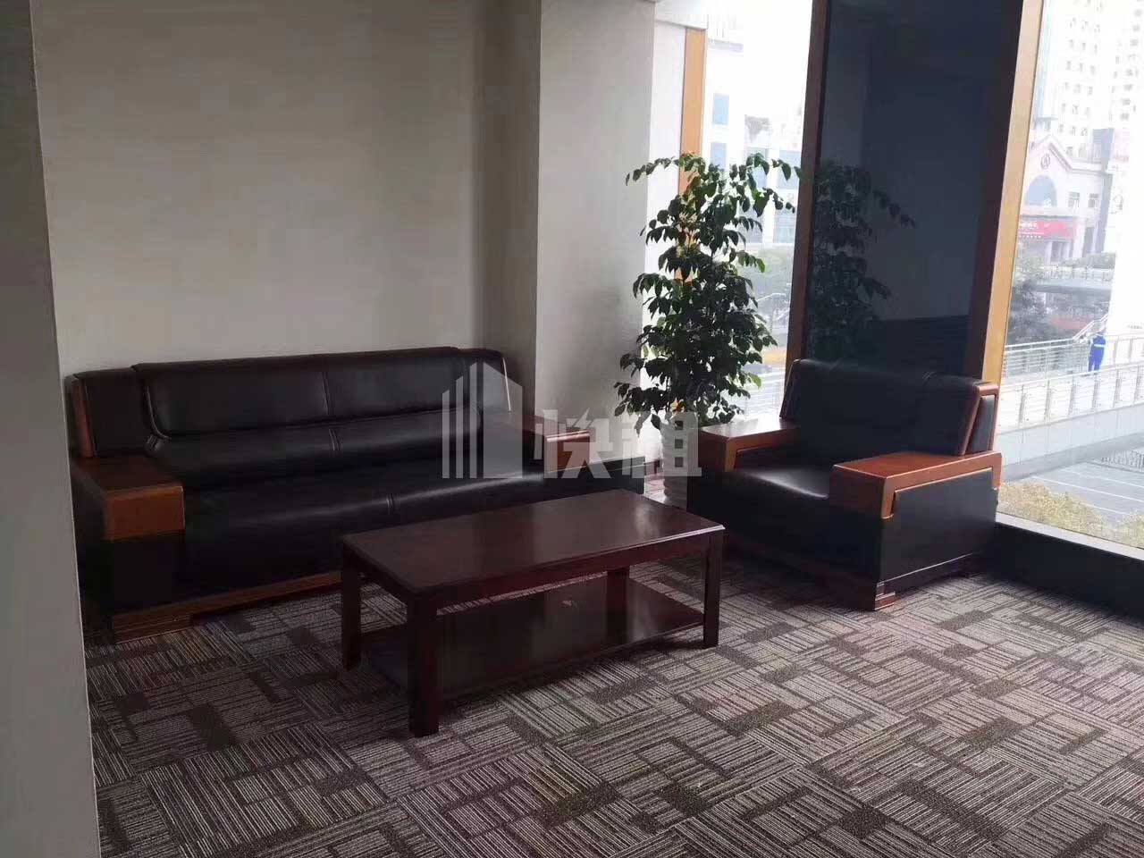 16652429802145_634197643460d
