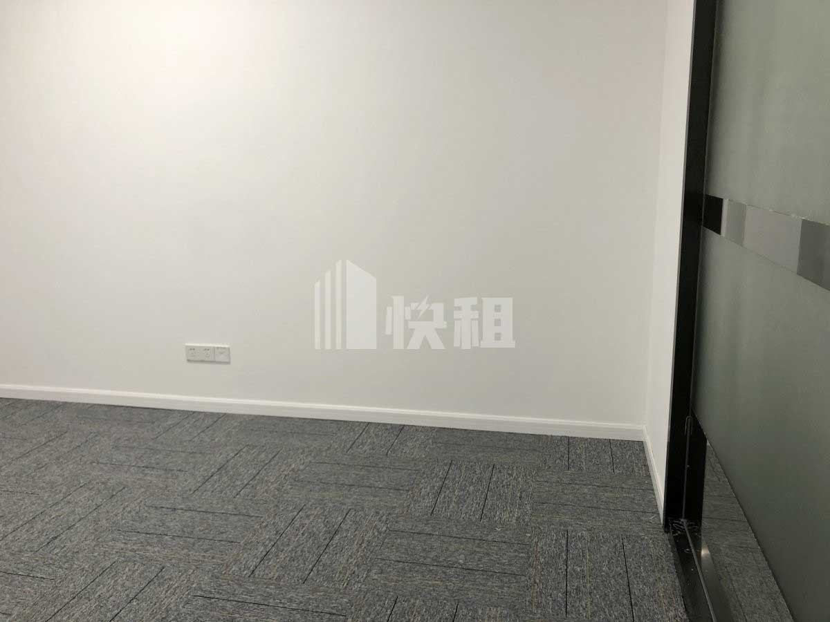 16652430884091_634197d063e1b