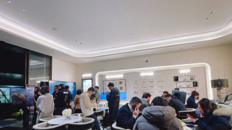 1772443477694_MGb4AP_1772443477813