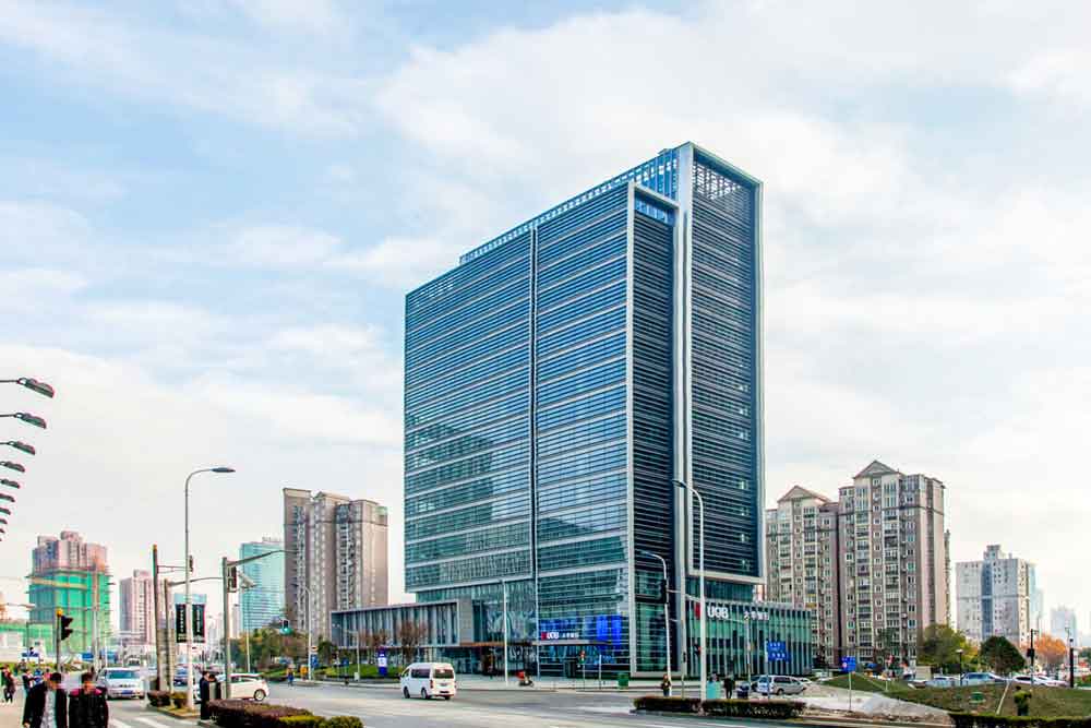 大华银行大厦：陆家嘴金融核心区的国际甲级办公地标